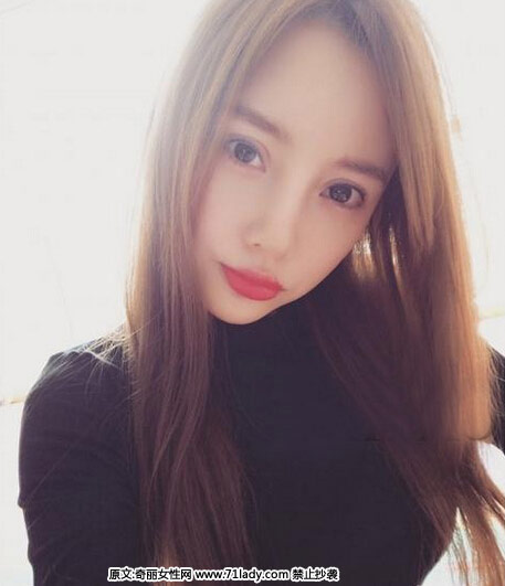 李小璐,之前觉得她清秀,之后虽然很标准但是很违和。