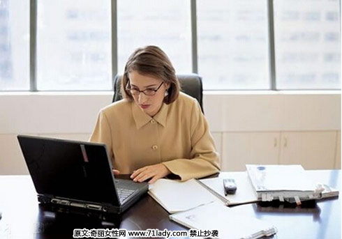 6.专注于单一的任务。多个任务同时进行最可能的事情就是最终全部没有完成,学会一个一个任务的进行你会发现自己快了很多。