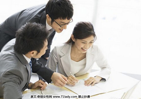 10.分析任务的重要程度,分来来做,学会将时间紧和重要的任务优先做完是一个很重要的技能。