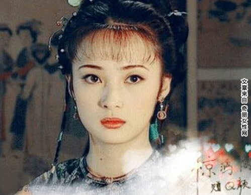 蒋勤勤年轻古装剧照 尽显温婉如水的气质