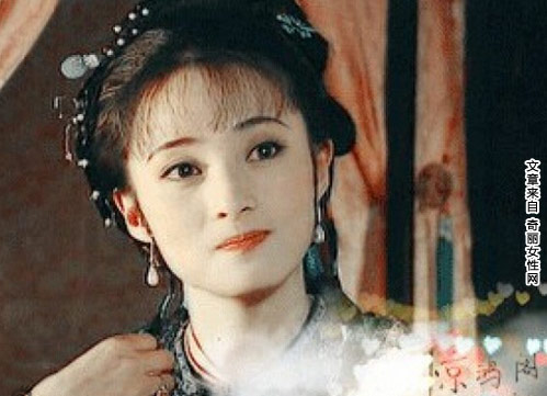 蒋勤勤年轻古装剧照 尽显温婉如水的气质