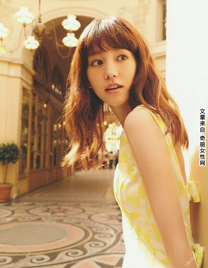 桐谷美玲性感写真 穿连衣裙秀性感美背