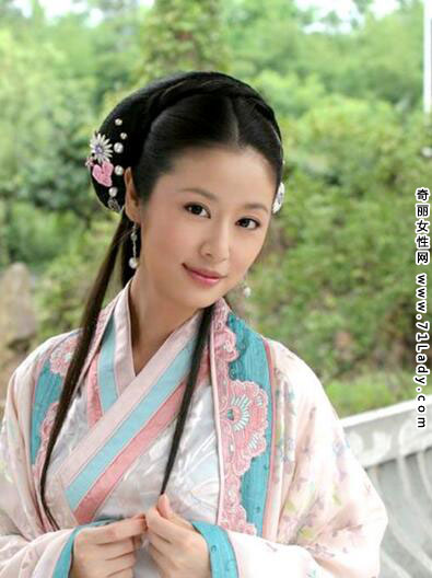 林心如晒古装造型 盘点林心如古装造型美艳迷人