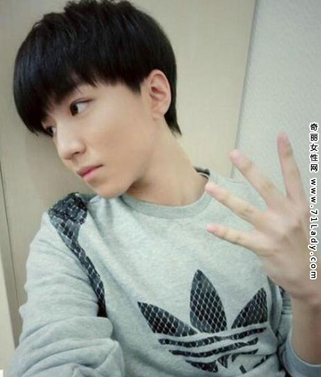 ɹ˧,ǰ,tfboysϳԱͨ΢ɹ,ͷǽ¶˧Ĳգǳ˧ᡣףͨ΢꣬ƣҺãСˣллǻңԺҪչޣ