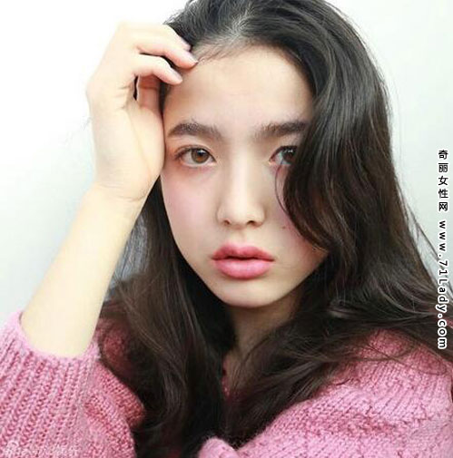 日法混血模特走红 12岁模特山田直美写真曝光