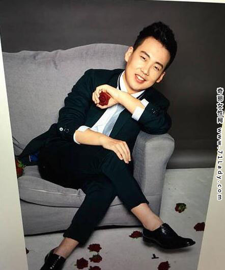 郭德纲儿子蜕变照 胖小伙花5年变成小鲜肉