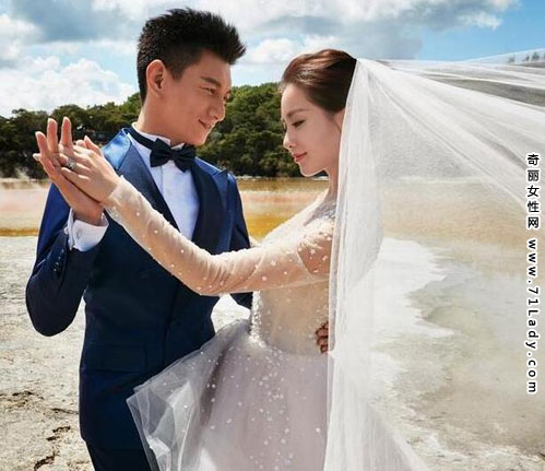 刘诗诗吴奇隆结婚照 与刘诗诗婚照相拥超甜蜜