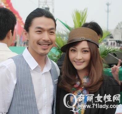 李威姚笛恋情曝光 李威发布会自爆与姚笛将婚的喜讯(2)