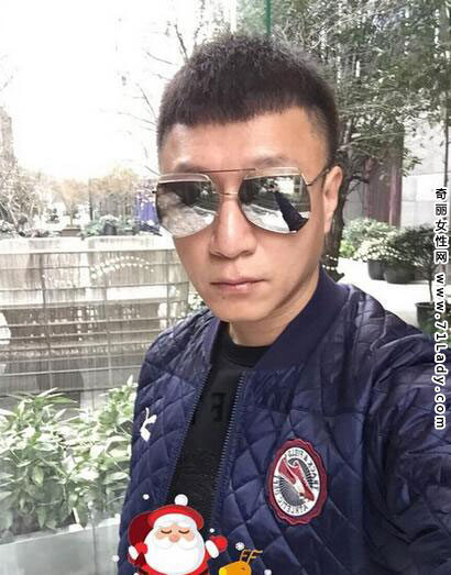 孙红雷自拍用美颜 各种超酷自拍照魅力十足