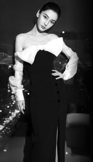angelababy黑白写真 小露香肩长裙飘飘优雅迷人