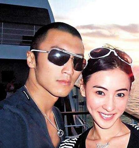 回顾谢霆锋张柏芝恩爱瞬间 昔日夫妻十分甜蜜