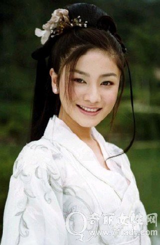 胡可图片写真