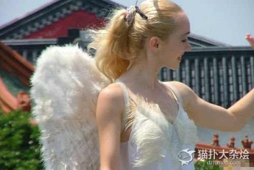 俄罗斯美女为什么这么多?揭秘俄罗斯美女多原因(2)