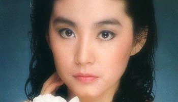 > 邵乔茵