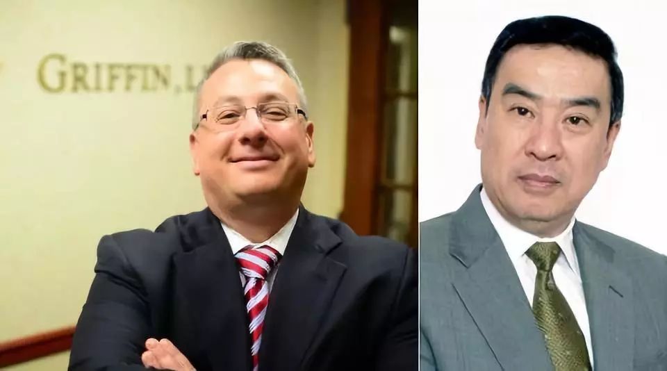 ▲第二任律师丹尼尔(左)与第一任律师莫虎(右) 图据官网截图