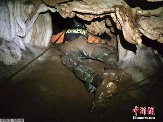 资料图片:泰国清莱府山区洞穴。