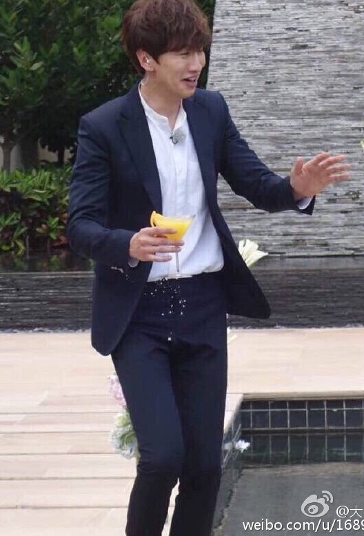 李光洙熊黛林长腿组合 录相亲节目疑假戏真做 李光洙熊黛林长腿组合 录相亲节目疑假戏真做