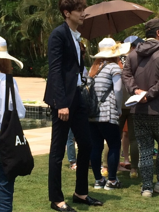 李光洙熊黛林长腿组合 录相亲节目疑假戏真做 李光洙熊黛林长腿组合 录相亲节目疑假戏真做