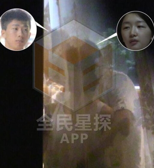 周冬雨与富二代男友拥吻被拍 举止亲密无间 周冬雨与富二代男友拥吻被拍 举止亲密无间