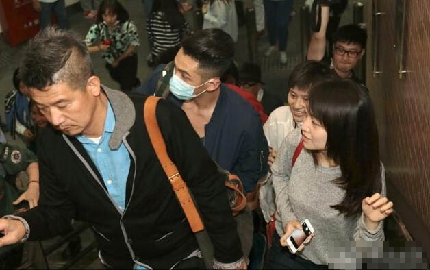 柯震东涉毒后回内地发展 认错态度良好粉丝不减 柯震东涉毒后回内地发展 认错态度良好粉丝不减
