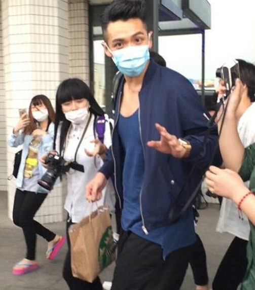 柯震东涉毒后回内地发展 认错态度良好粉丝不减 柯震东涉毒后回内地发展 认错态度良好粉丝不减